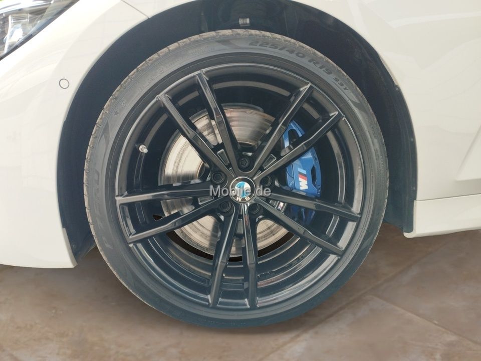 BMW 330d Touring M Sport - Samsaru's Car Outlet
