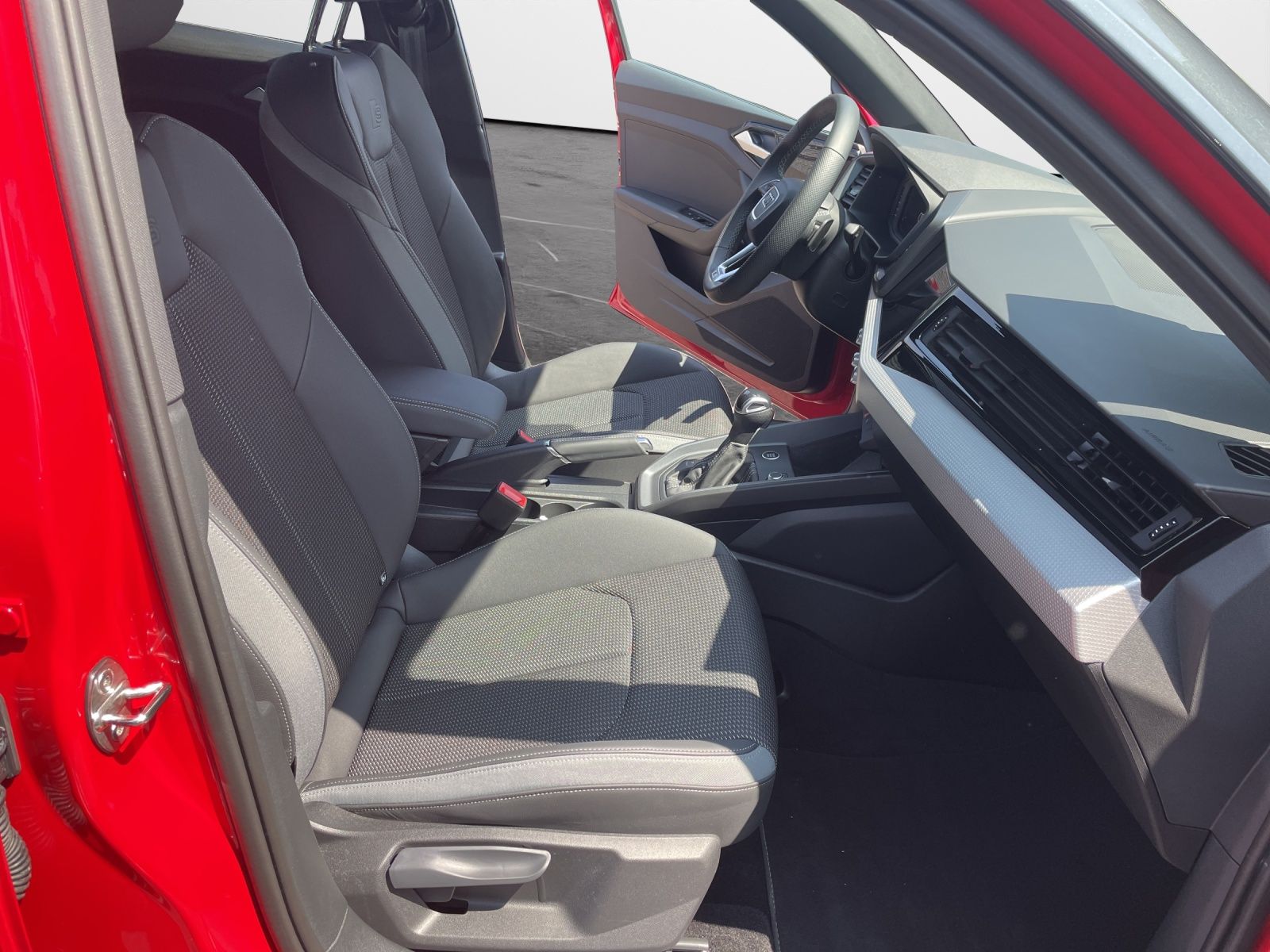 Audi A1 Sportback 25 TFSI S tronic - Samsaru's Car Outlet