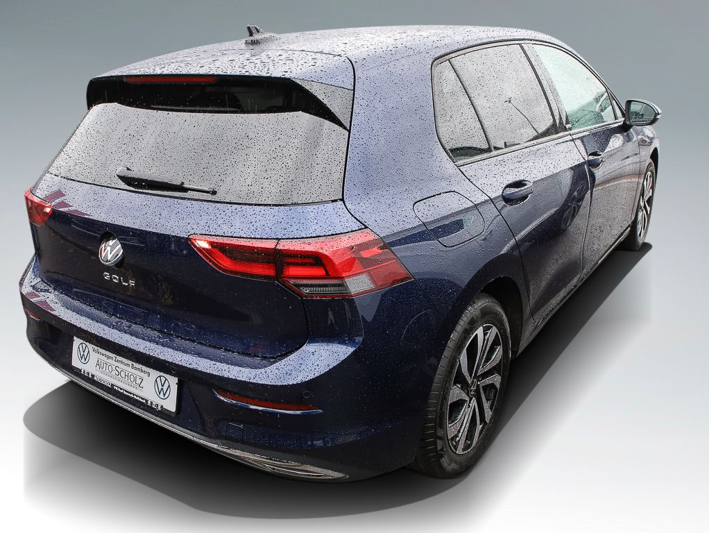 Volkswagen Golf VIII 1.5 TSI ACTIVE - Samsaru's Car Outlet