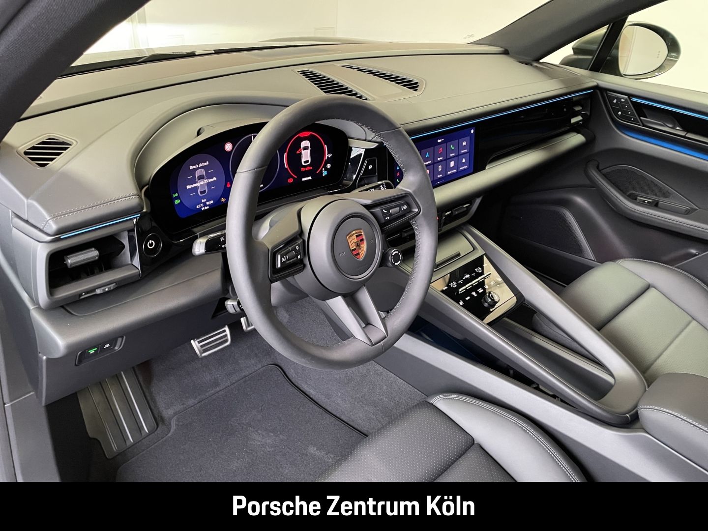 Porsche Macan 4S Electric - Samsaru's Car Outlet