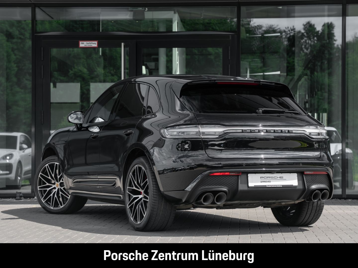 Porsche Macan GTS - Samsaru's Car Outlet