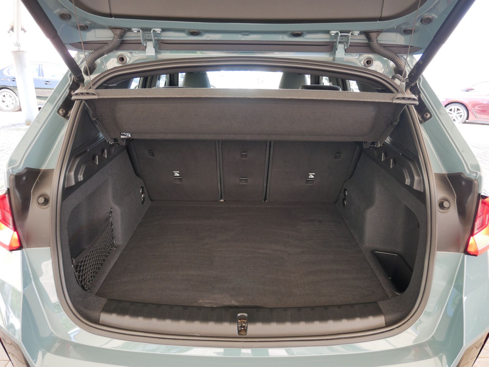 BMW X1 xDrive23d M SPORT - Samsaru's Car Outlet