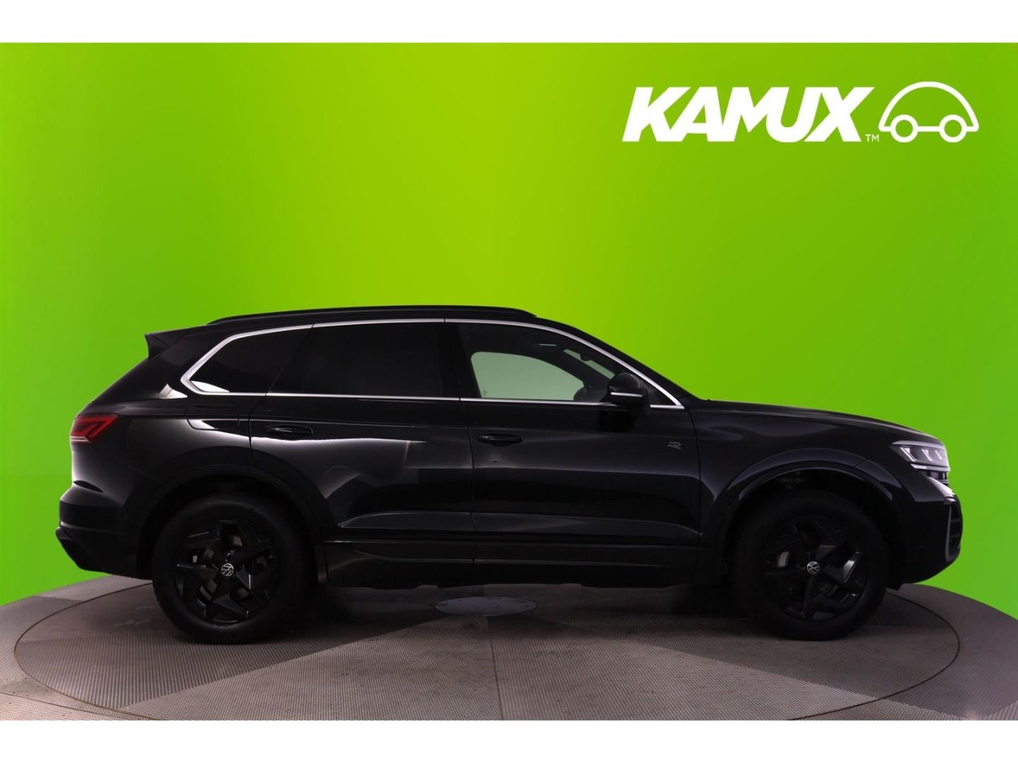 Volkswagen Touareg 3.0 V6TDI 4Motion DSG R-Line+LED+PANO