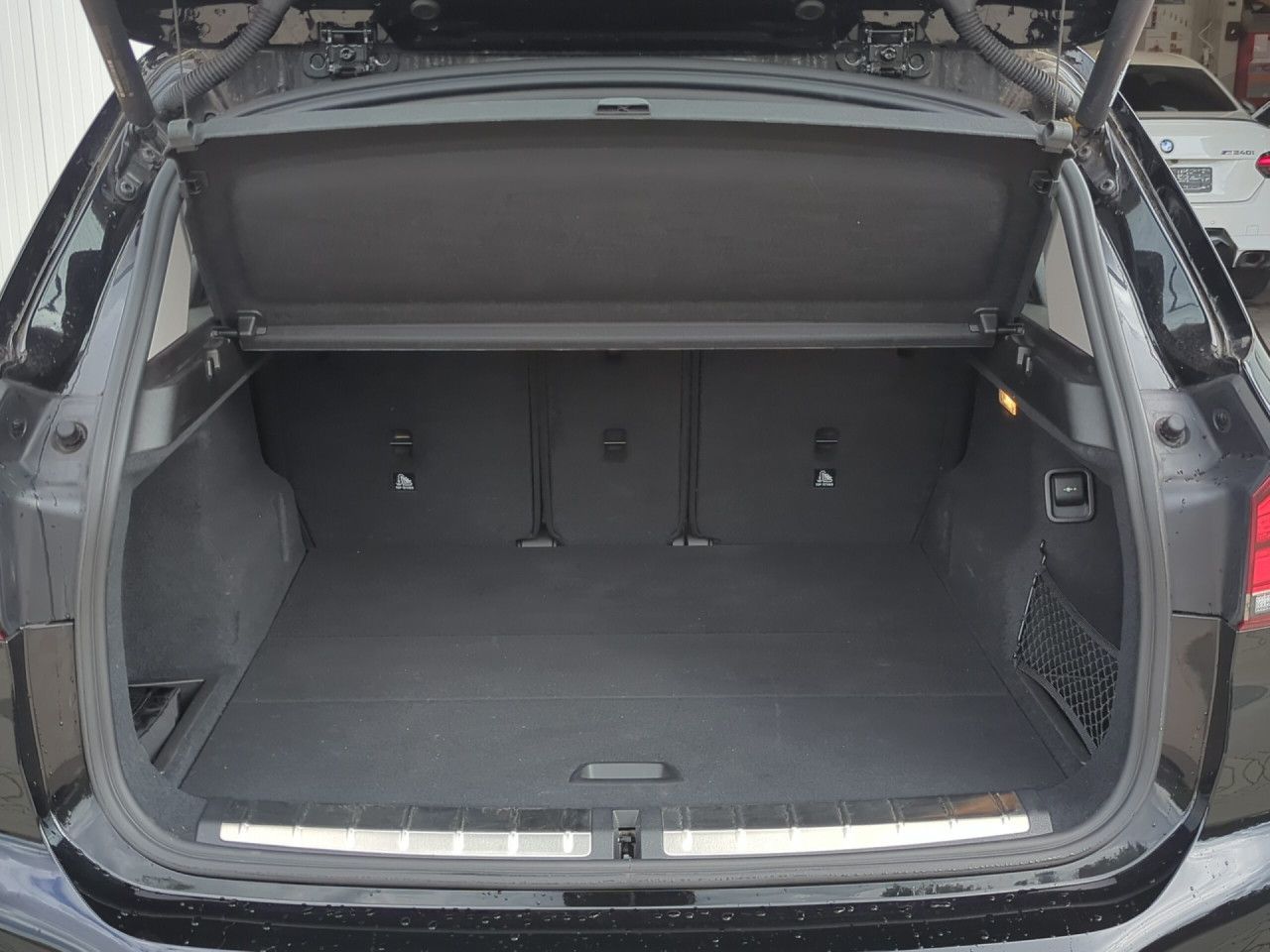 BMW X1 xDrive20d Advantage - Samsaru's Car Outlet