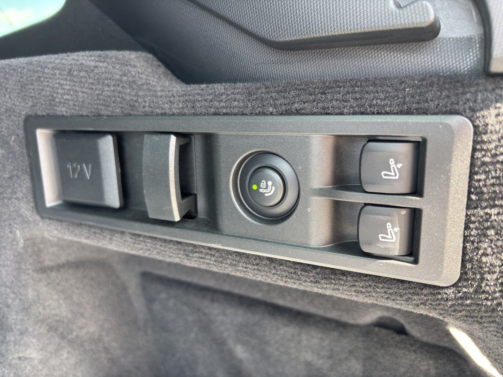 BMW 320e xDrive Touring M Sport - Samsaru's Car Outlet