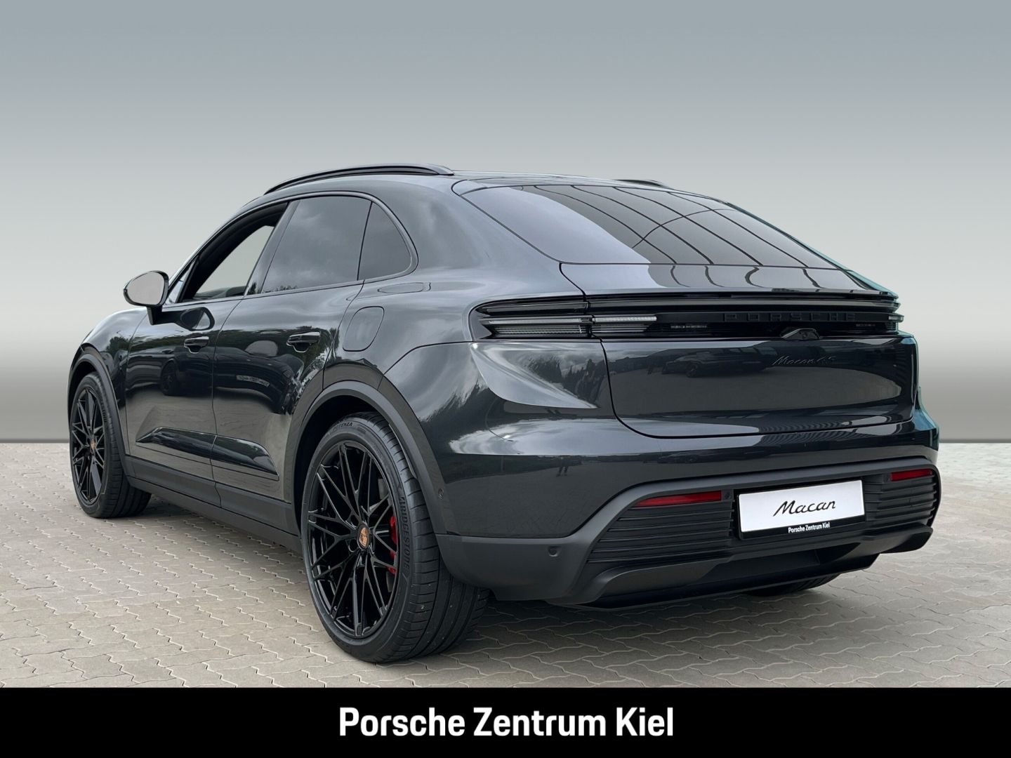 Porsche Macan 4S HA-Lenkung InnoDrive HUD Sitzbelüftung