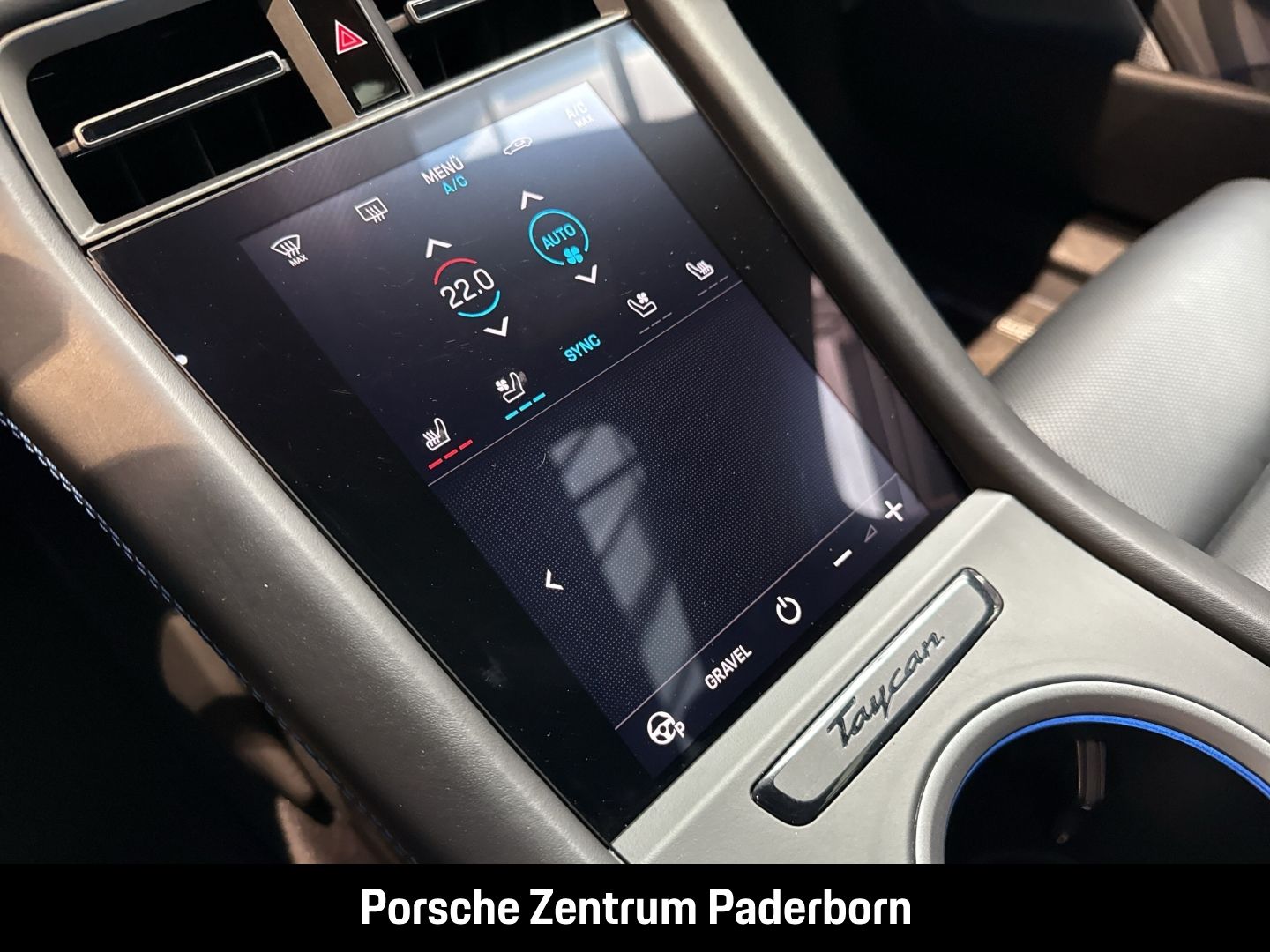 Porsche Taycan Turbo S Cross Turismo Burmester Panorama