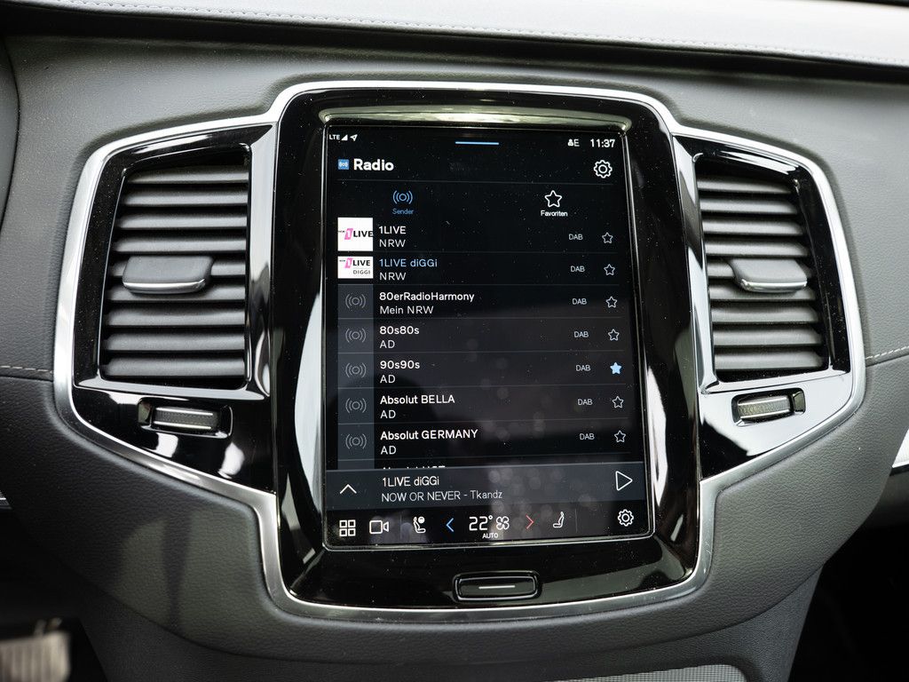 Volvo XC90 T8 Plus Dark Recharge AWD ACC 360° 7-SITZER