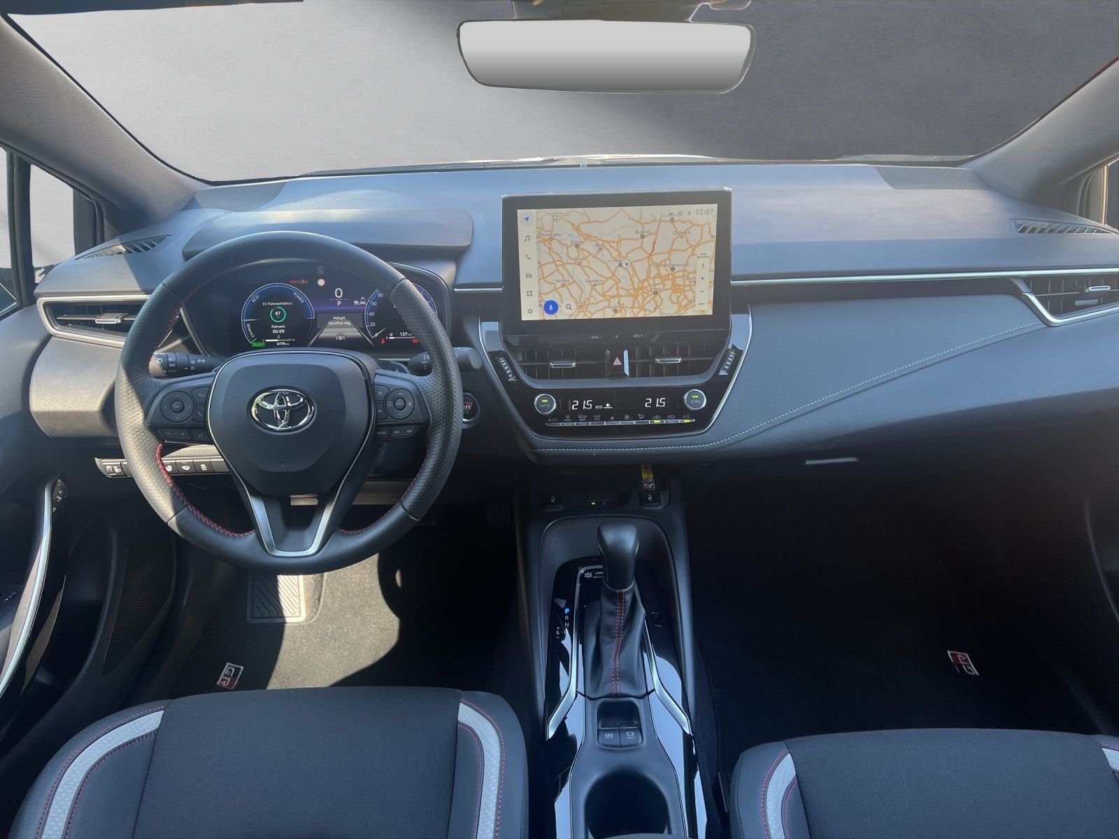 Toyota Corolla 2.0 Hybrid GR Sport 1HD+NAVI+CARPLAY+PDC