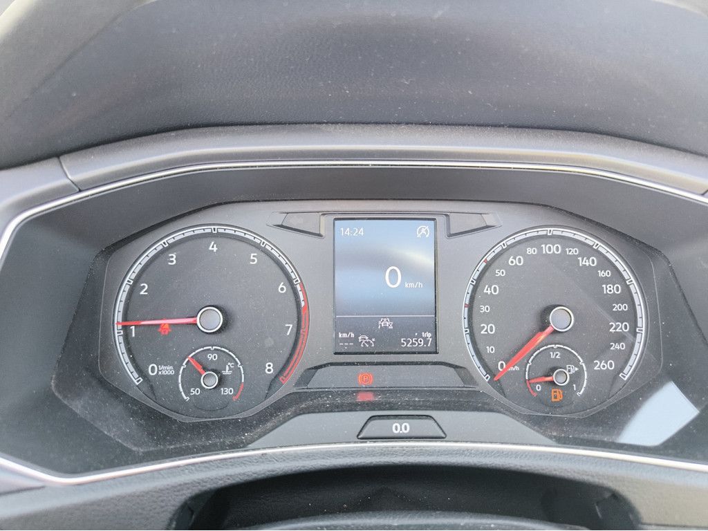 Volkswagen T-Roc Style - Samsaru's Car Outlet