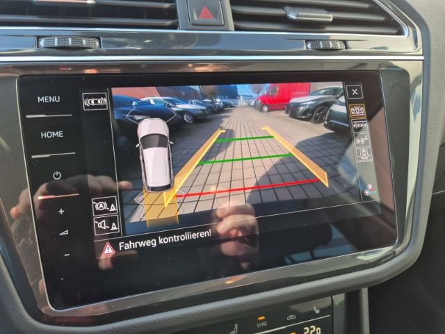 Volkswagen Tiguan Life 2.0 TDI DSG 4Motion AHK IQDrive Mass