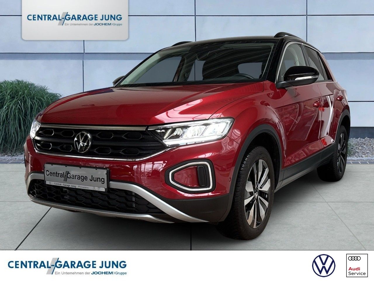 Volkswagen T-Roc 1.0 TSI MOVE - Samsaru's Car Outlet