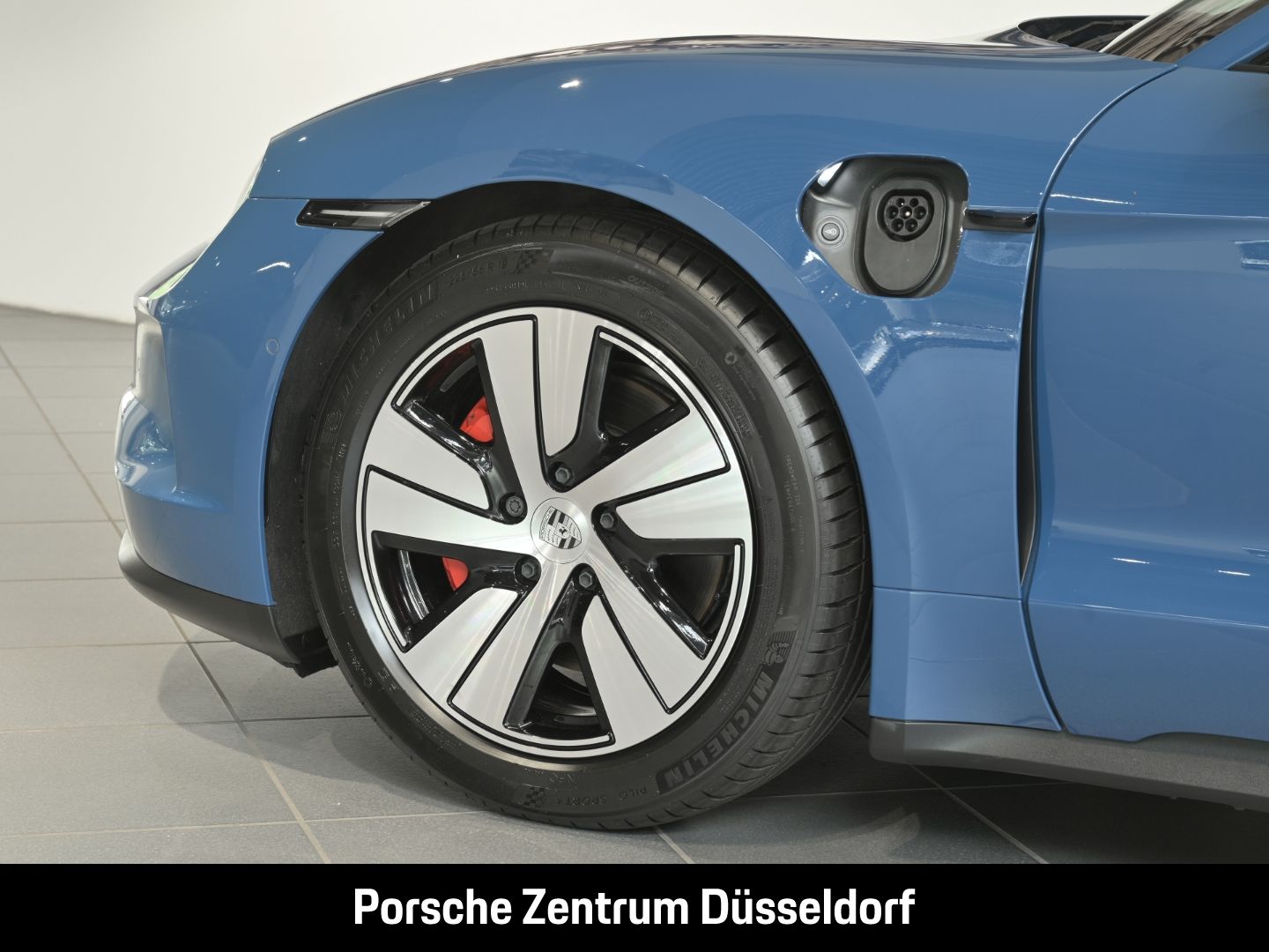 Porsche Taycan 4S Sport Turismo BOSE Luftfederung