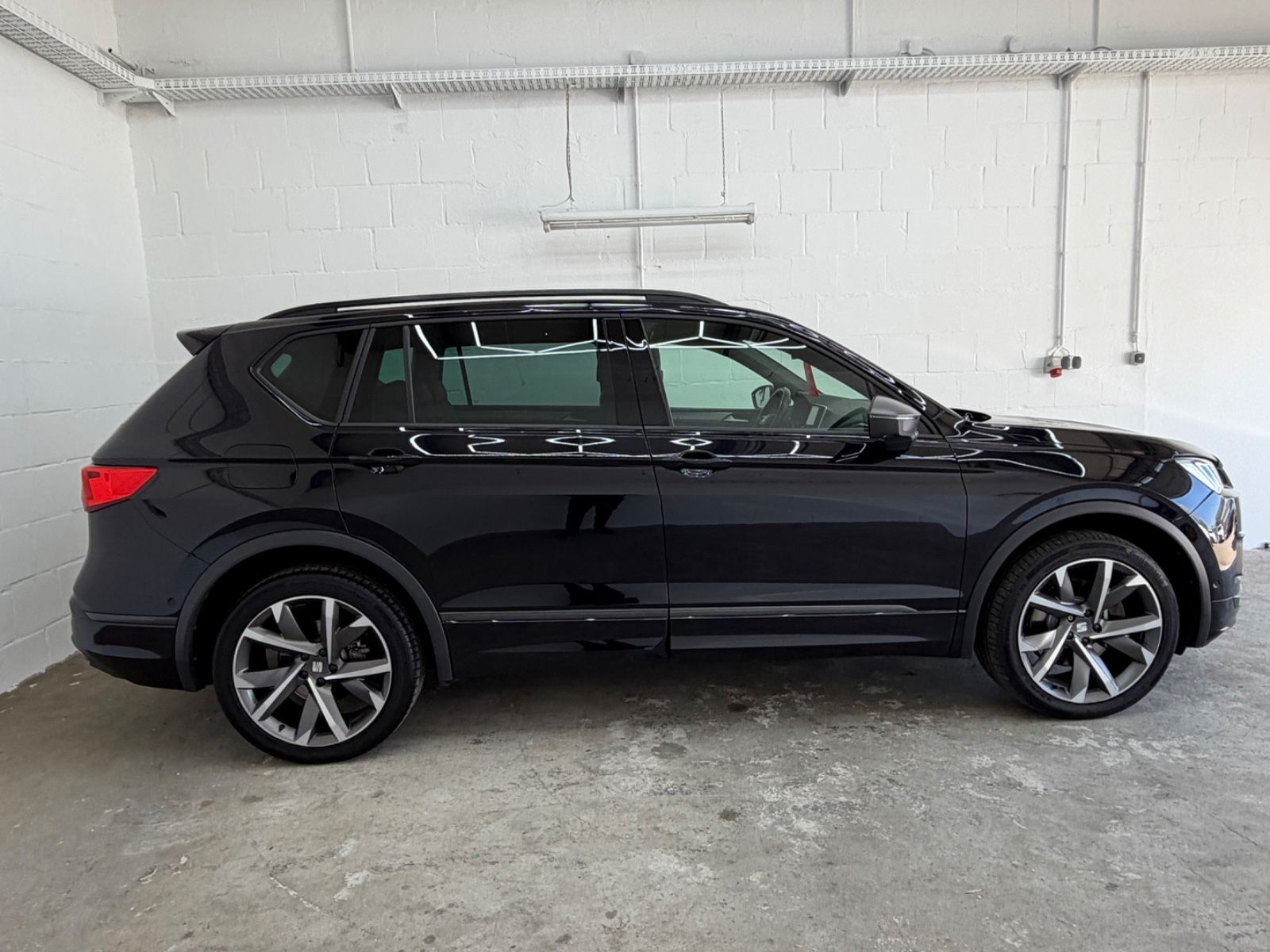 Seat Tarraco 2.0 TSI 4Drive OPF DSG FR+7SITZE+PANO+