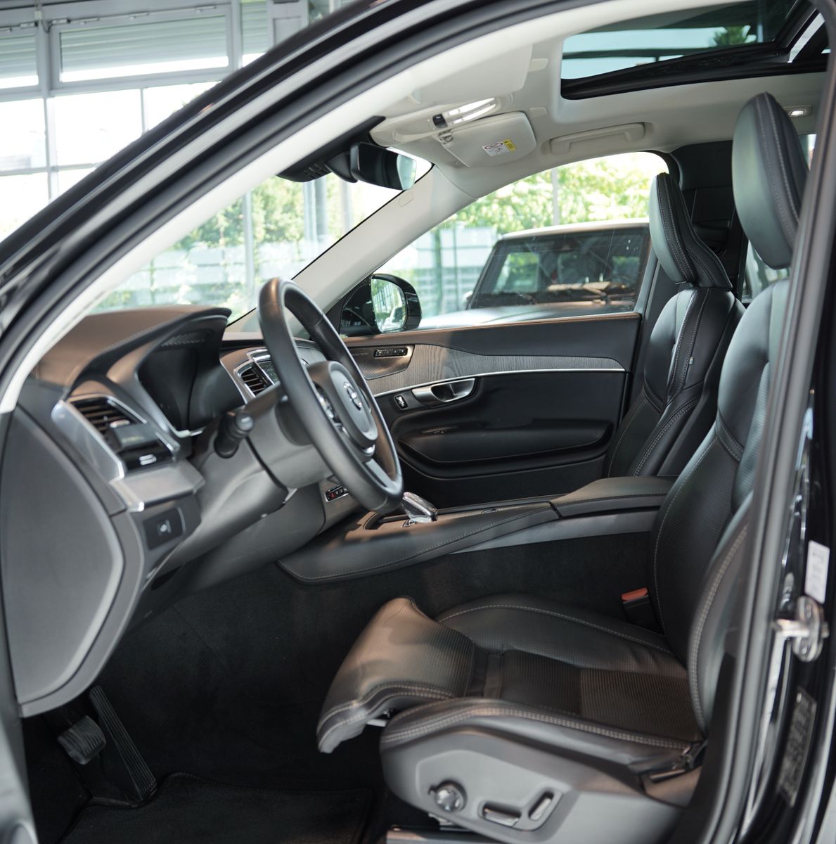 Volvo XC90 Plus Bright AWD *7-Sitzer *GSD *360° *AHK