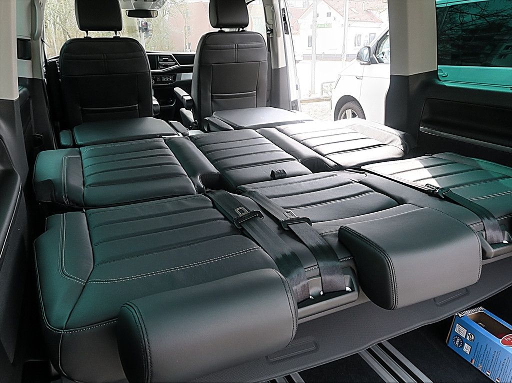 Volkswagen T6.1 Highline DSG 4MOTION - Samsaru's Car Outlet