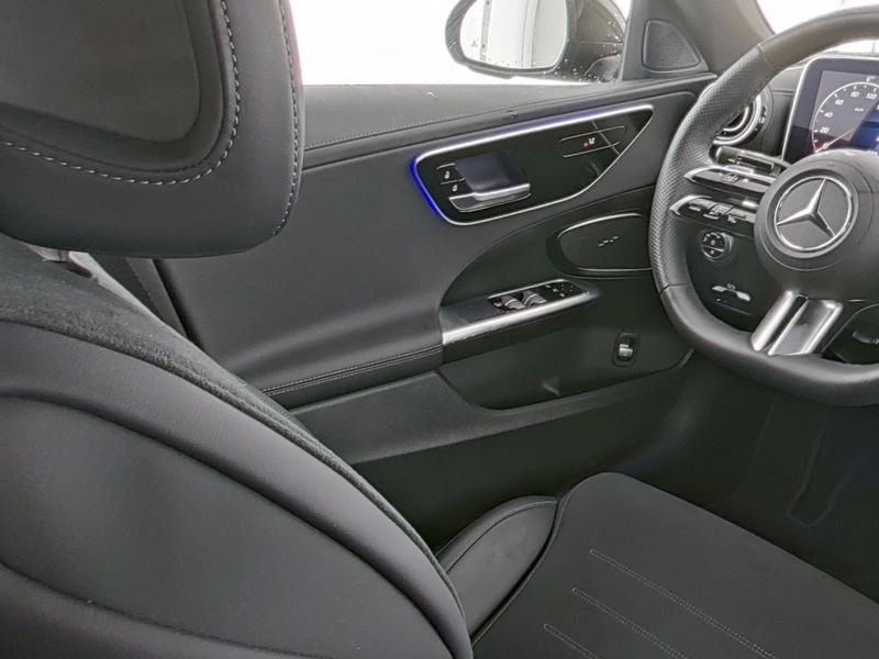 Mercedes-Benz C 200 AMG Adv. - Samsaru's Car Outlet