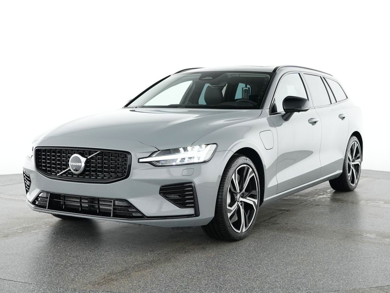 Volvo V60 T8 Ultra Dark Recharge Plug-In Hybrid AWD