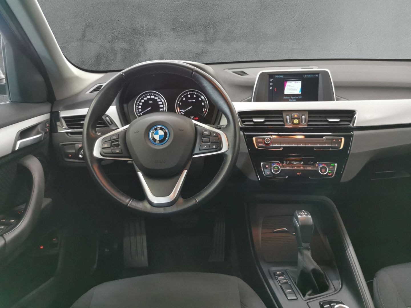 BMW X1 xDRIVE 25e ADVANTAGE - Samsaru's Car Outlet