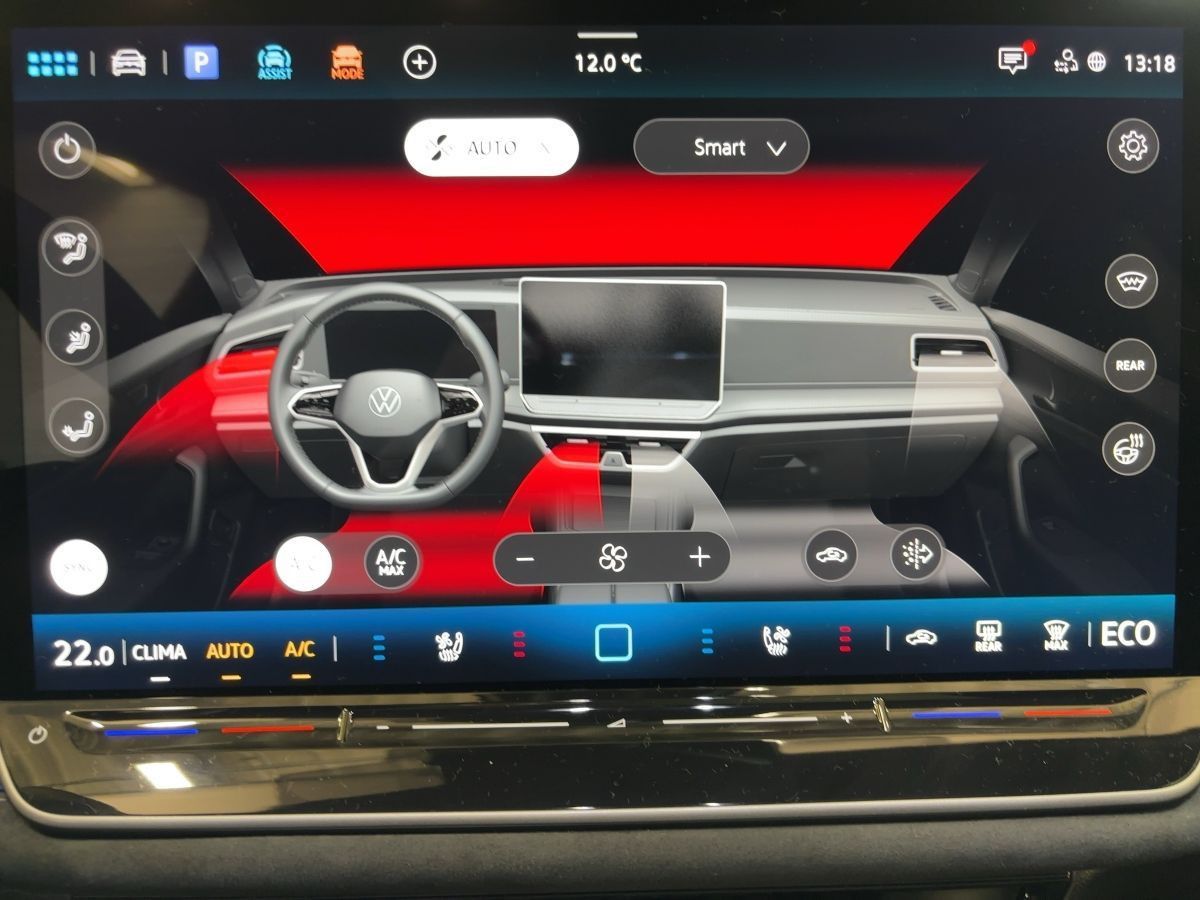 Volkswagen Passat Variant R-Line 1,5 eHybrid DSG AHZV PANO