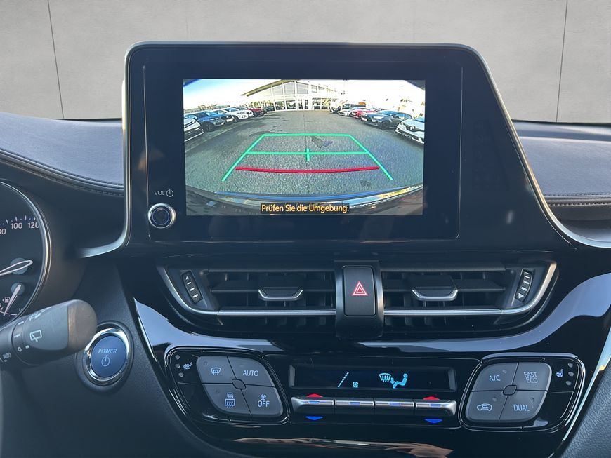 Toyota C-HR 2.0 Hybrid Team Deutschland