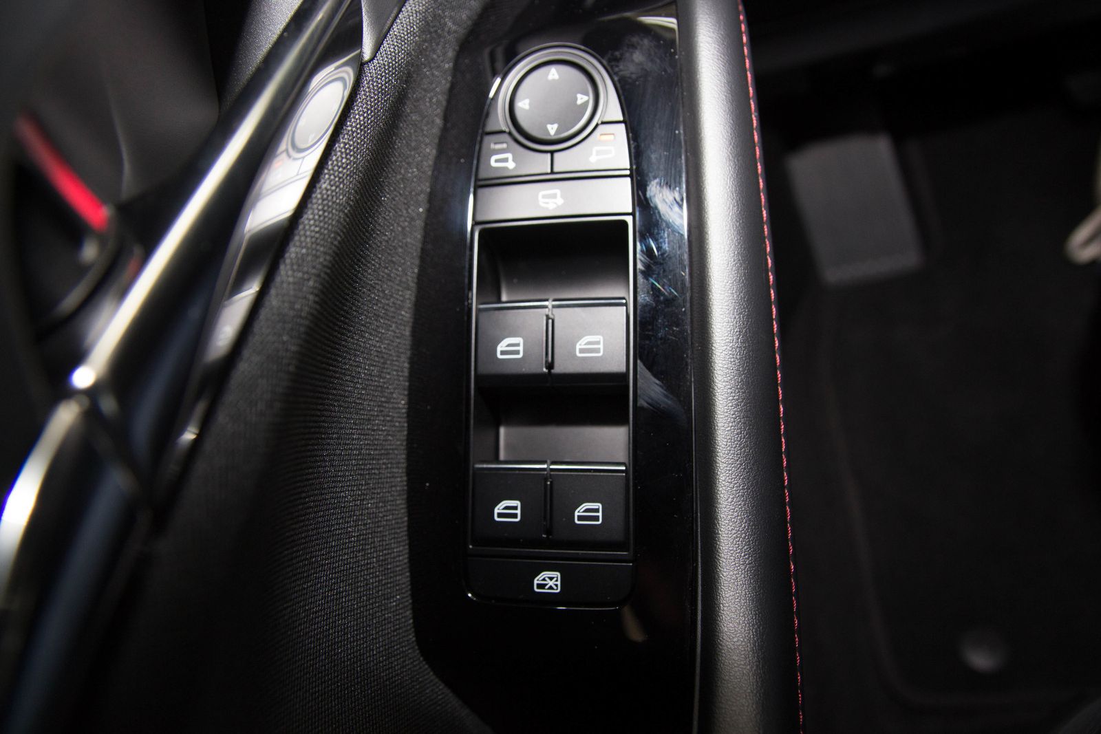 Mazda CX-30 2.5 e-SKYACTIV-G Homura 2WD KAMERA/NAVI/TO