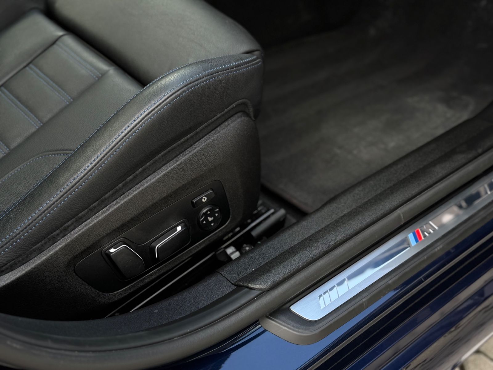 BMW 320d xD MSport/H&K/Sportsitze/GSD/Standhzg/Indiv