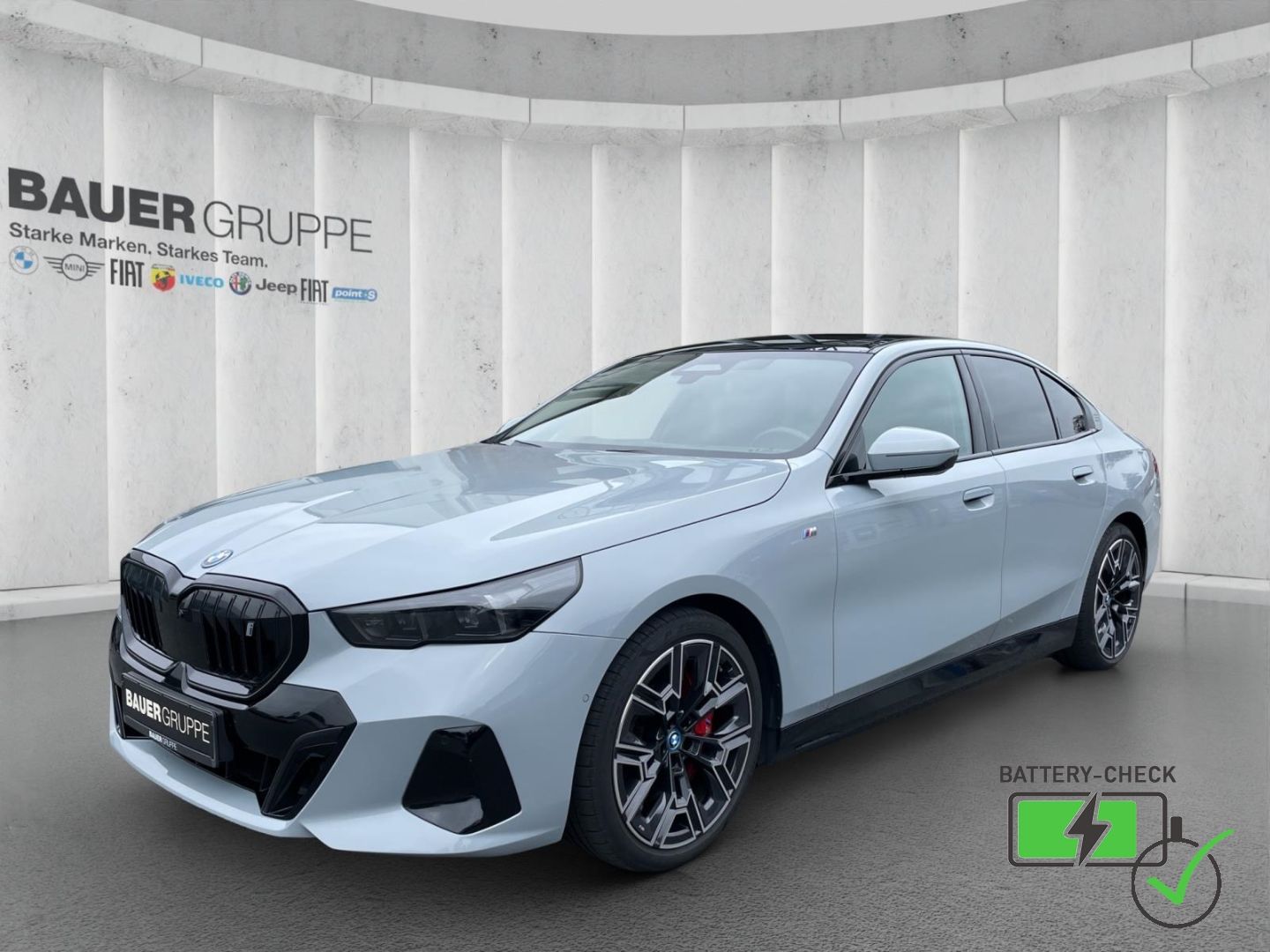 BMW i5 40 eDrive M Sport Pro Glasdach AHK H/K Sound 