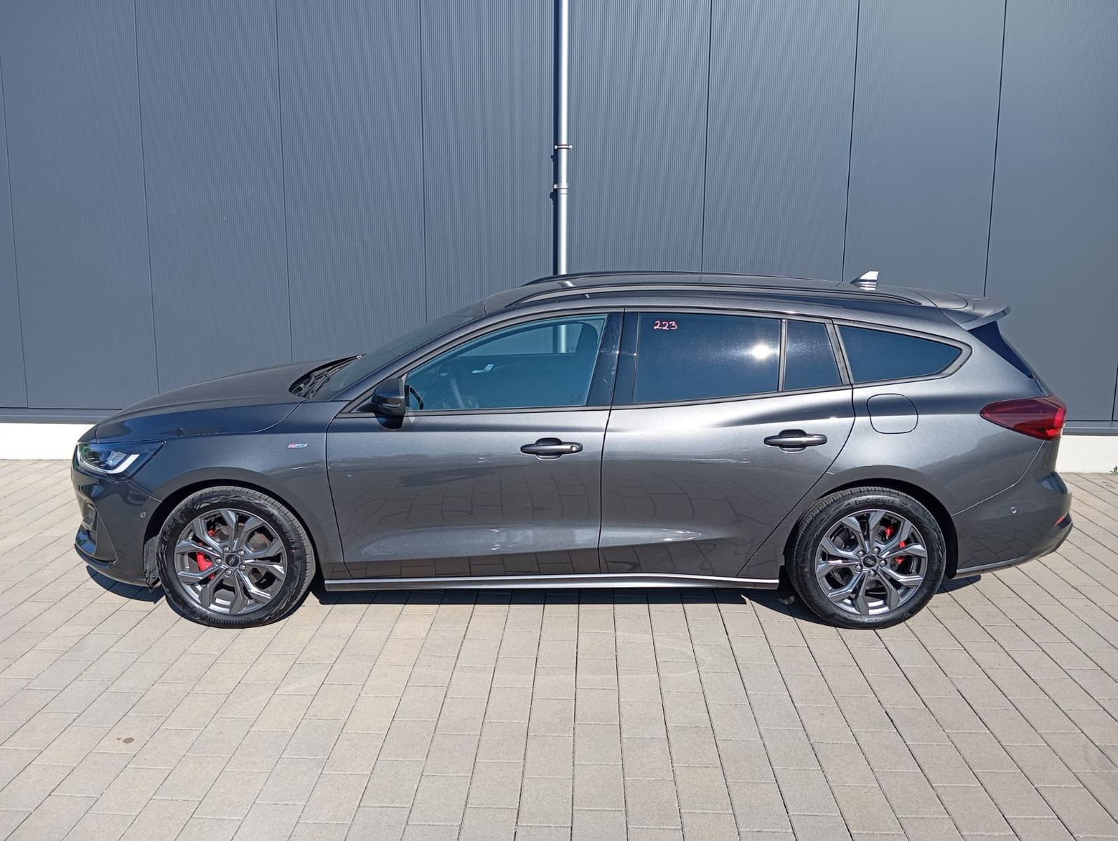 Ford Focus Turnier ST-Line X*Automatik*