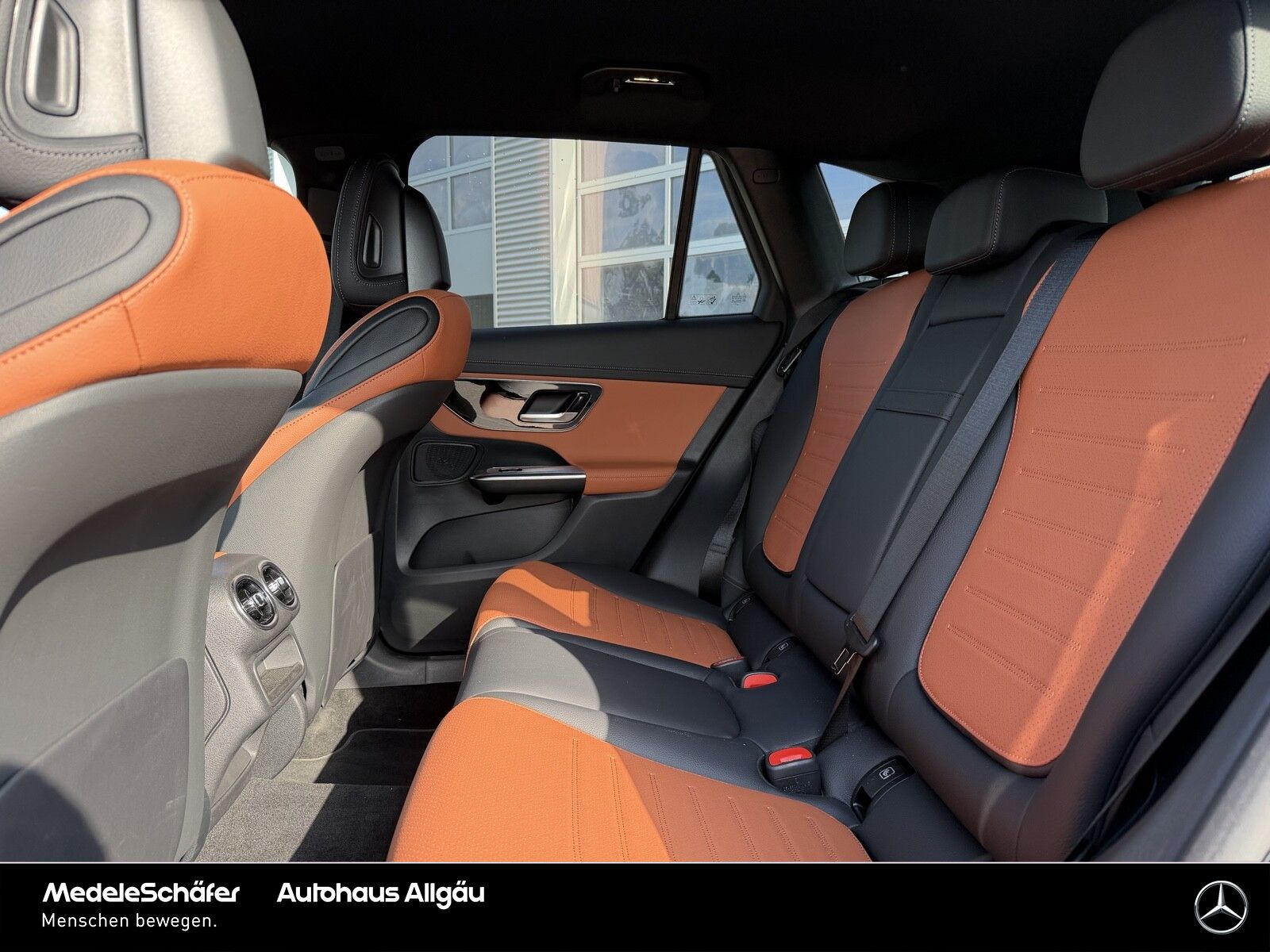 Mercedes-Benz GLC 220 d 4M AMG Night 20' Standheizung Dist AHK