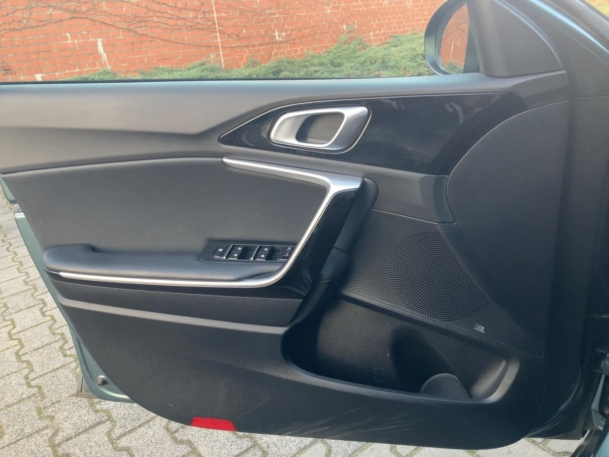 Kia Ceed Sportswagon - Samsaru's Car Outlet