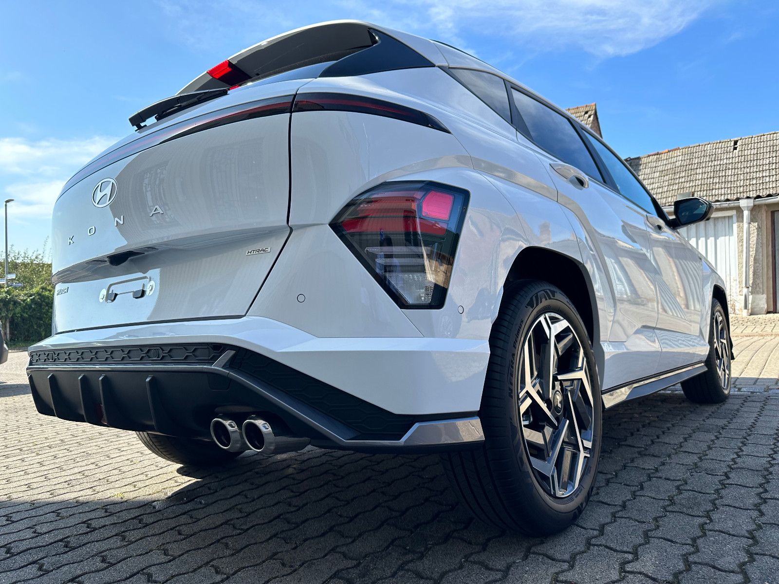 Hyundai KONA 1.6 T-GDI 4WD N LINE ULTIMATE - Samsaru's Car Outlet