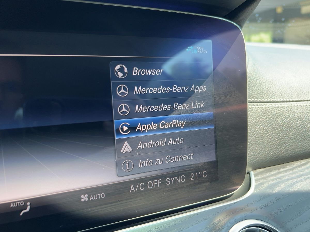 Mercedes-Benz E 220 d Avantgarde - Samsaru's Car Outlet