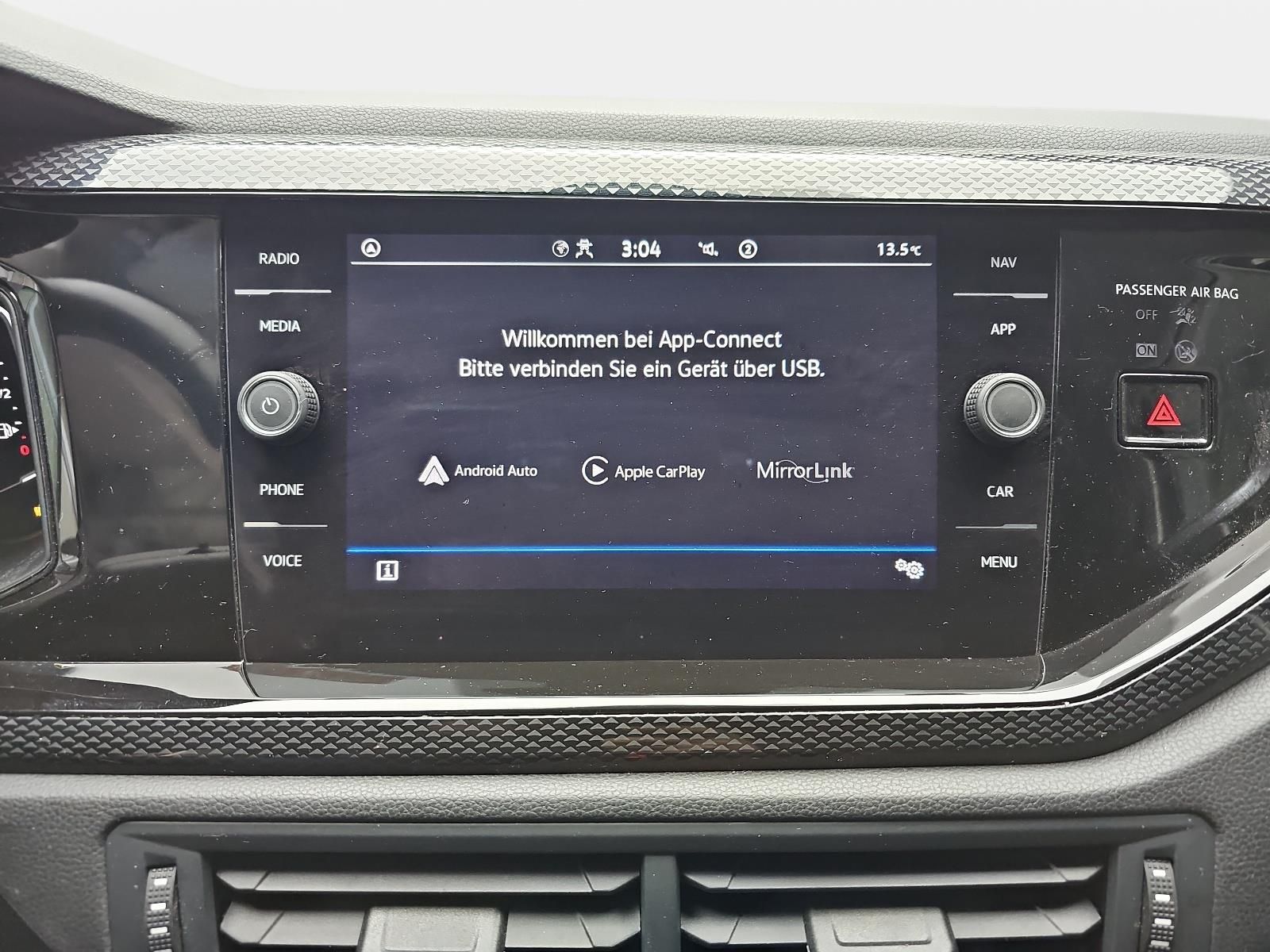 Volkswagen TAIGO 1.0 TSI DSG LIFE - Samsaru's Car Outlet