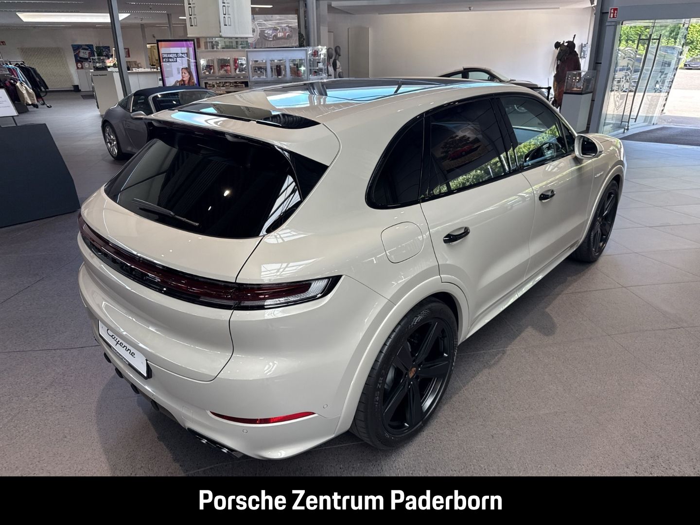 Porsche Cayenne E-Hybrid HA-Lenkung Nachtsicht InnoDrive