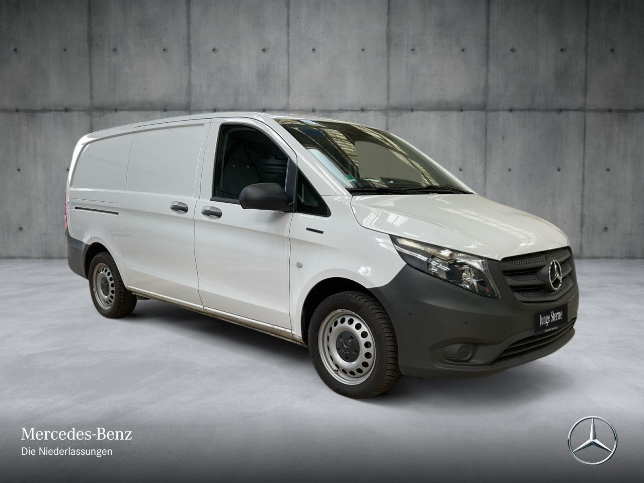 Mercedes-Benz Vito eVito 111 KA Lang - Samsaru's Car Outlet