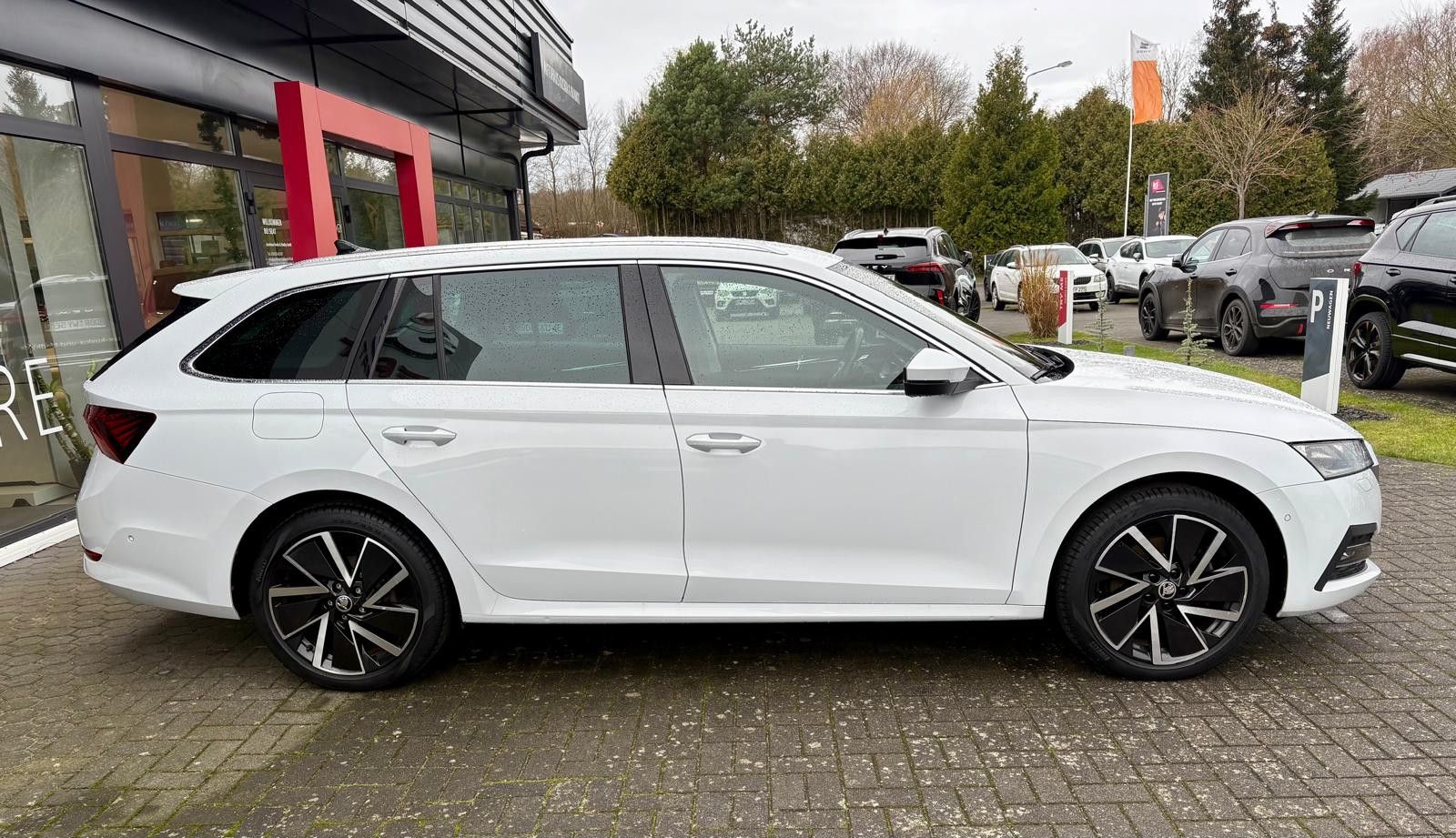 Skoda Octavia Combi Style iV /LED/NAVI/SHZ/DCC/ACC/RFK