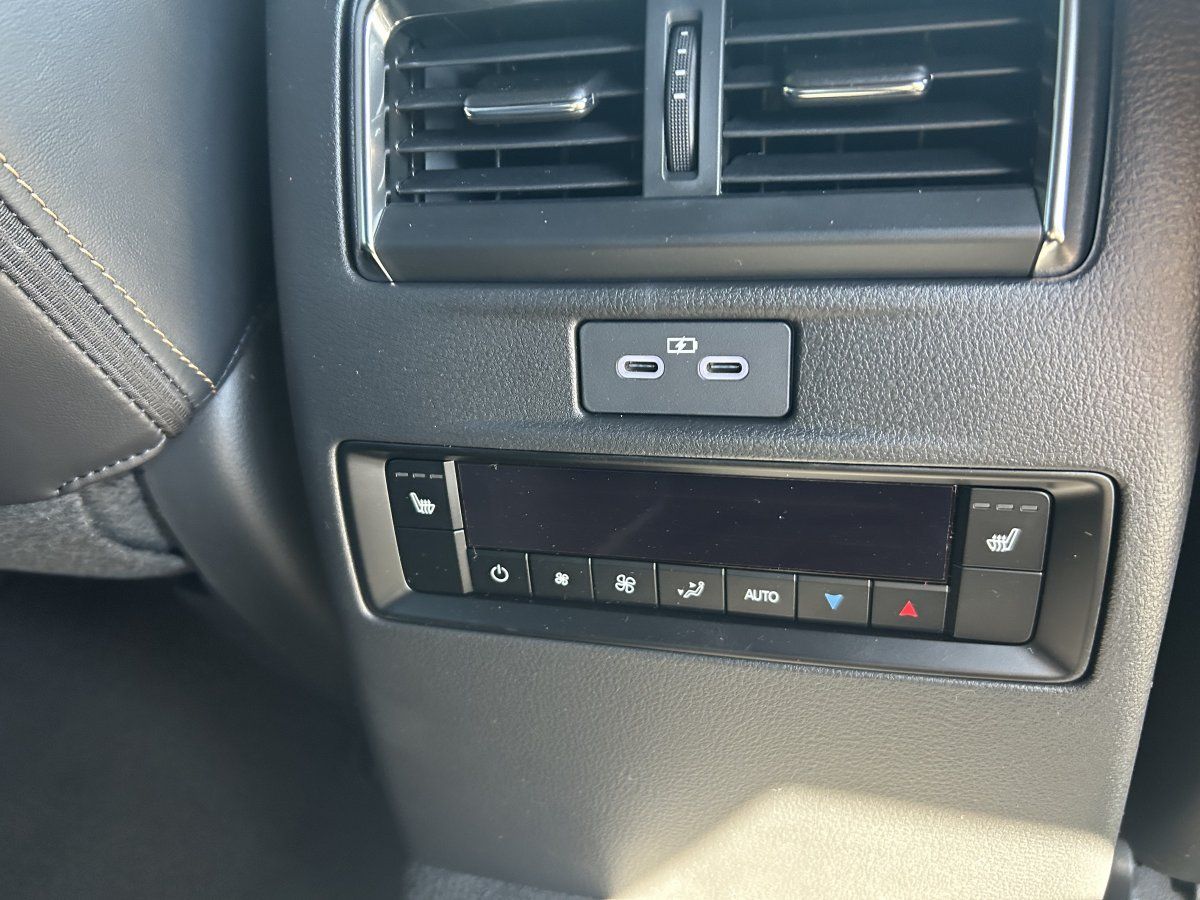 Mazda CX-80 2.5L PHEV 327 8AT AWD Homura Plus CAHO