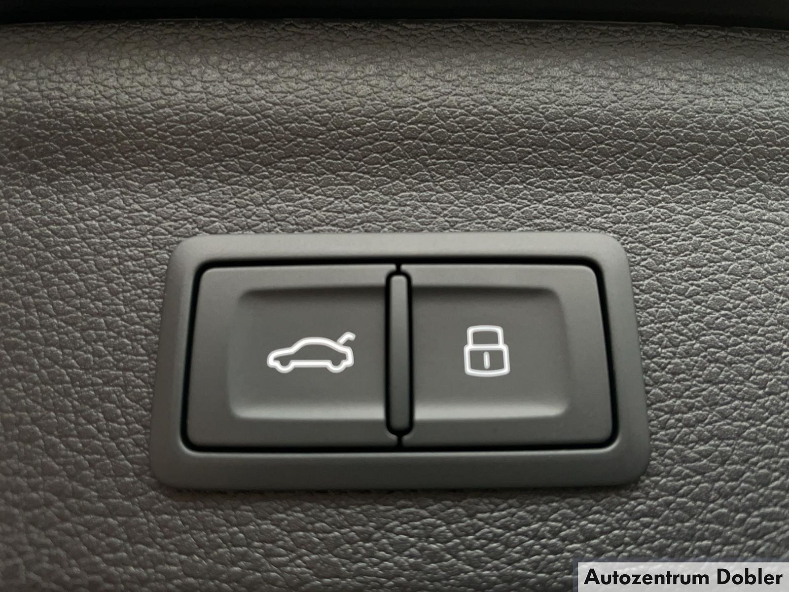 Audi Q3 40 TDI S line quattro AHK Mtrx SONOS Navi LED