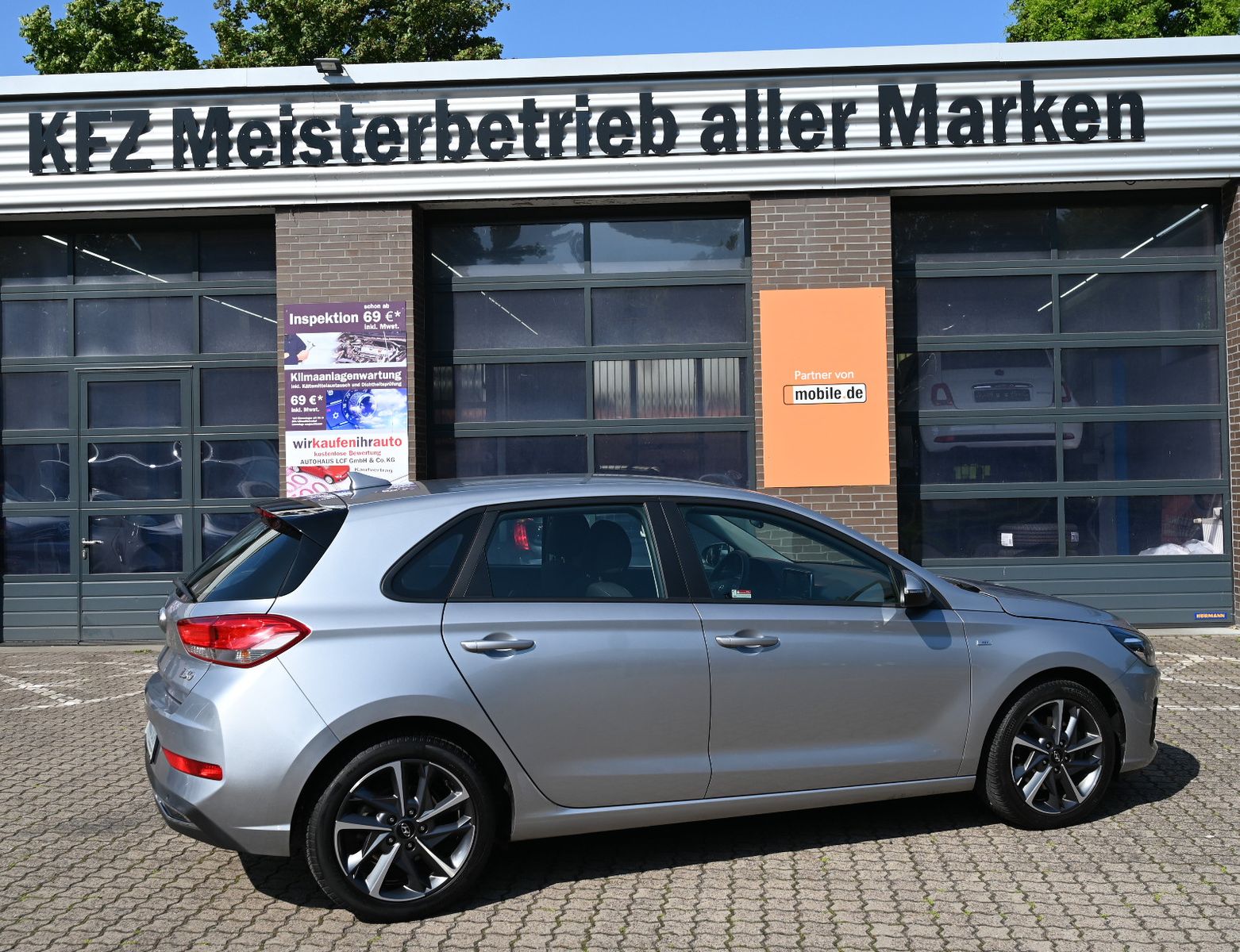 Hyundai i30 1.0 T-GDI - Samsaru's Car Outlet