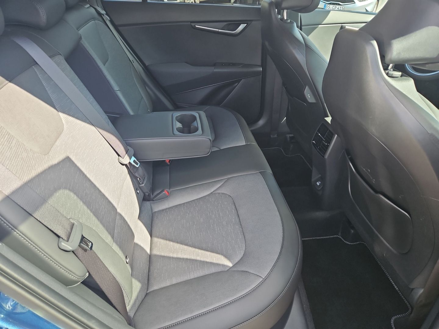 Kia Niro NIRO 1.6 DCT6 Plug-in Hybrid Spirit+ - Samsaru's Car Outlet