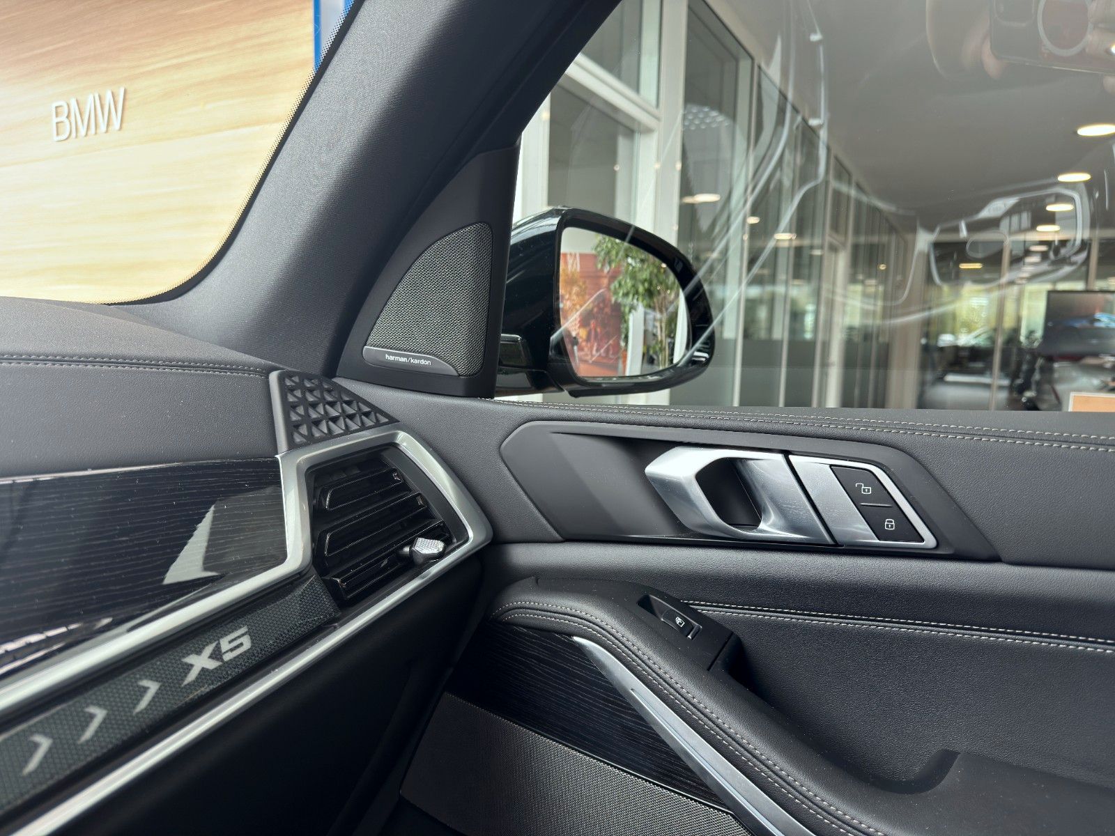 BMW X5 xDrive30d M Sport Pro 7-Sitzer nahezu VOLL!