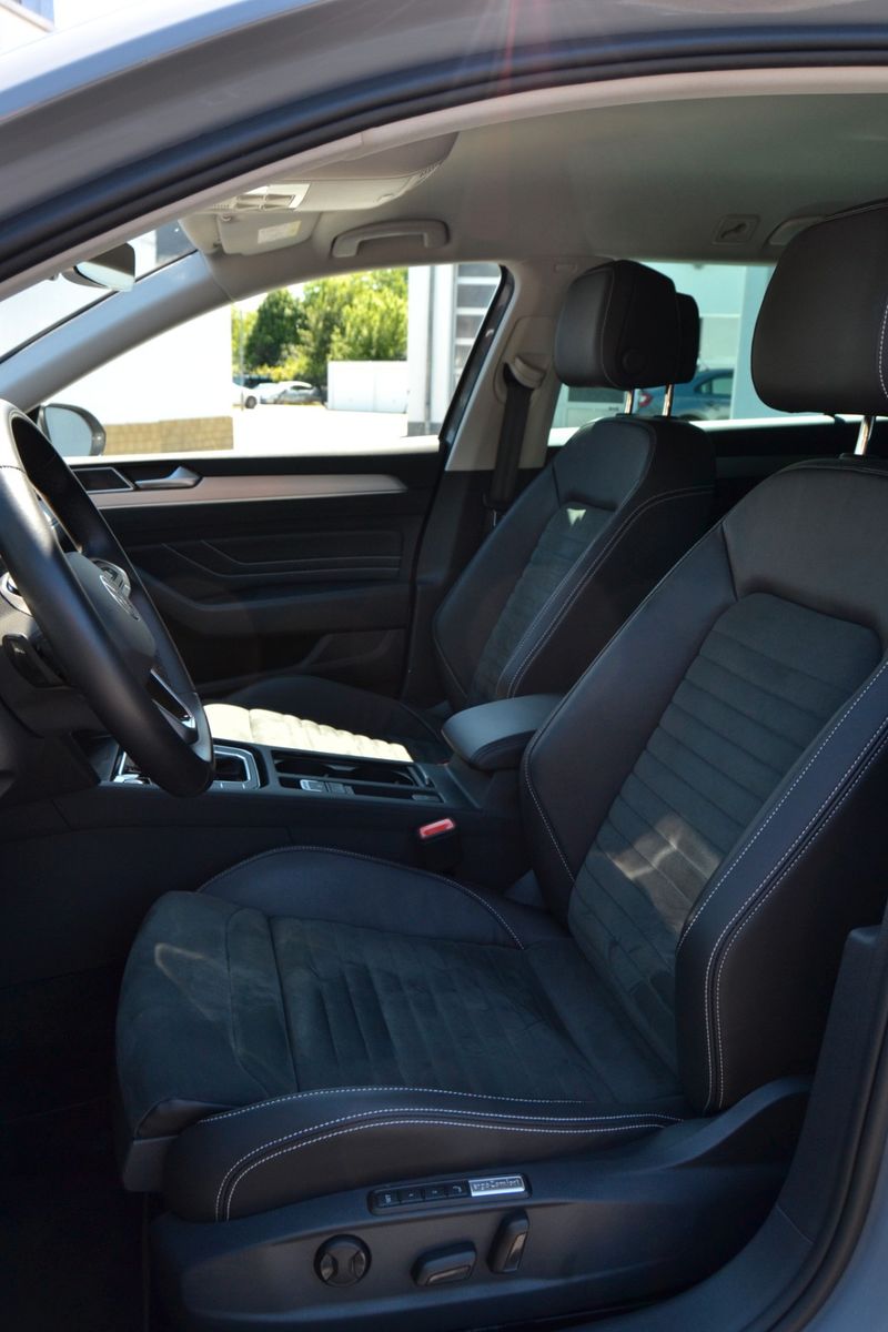 Volkswagen Passat TDI 200 PS AHK Matrix ab 5,49% Finz!