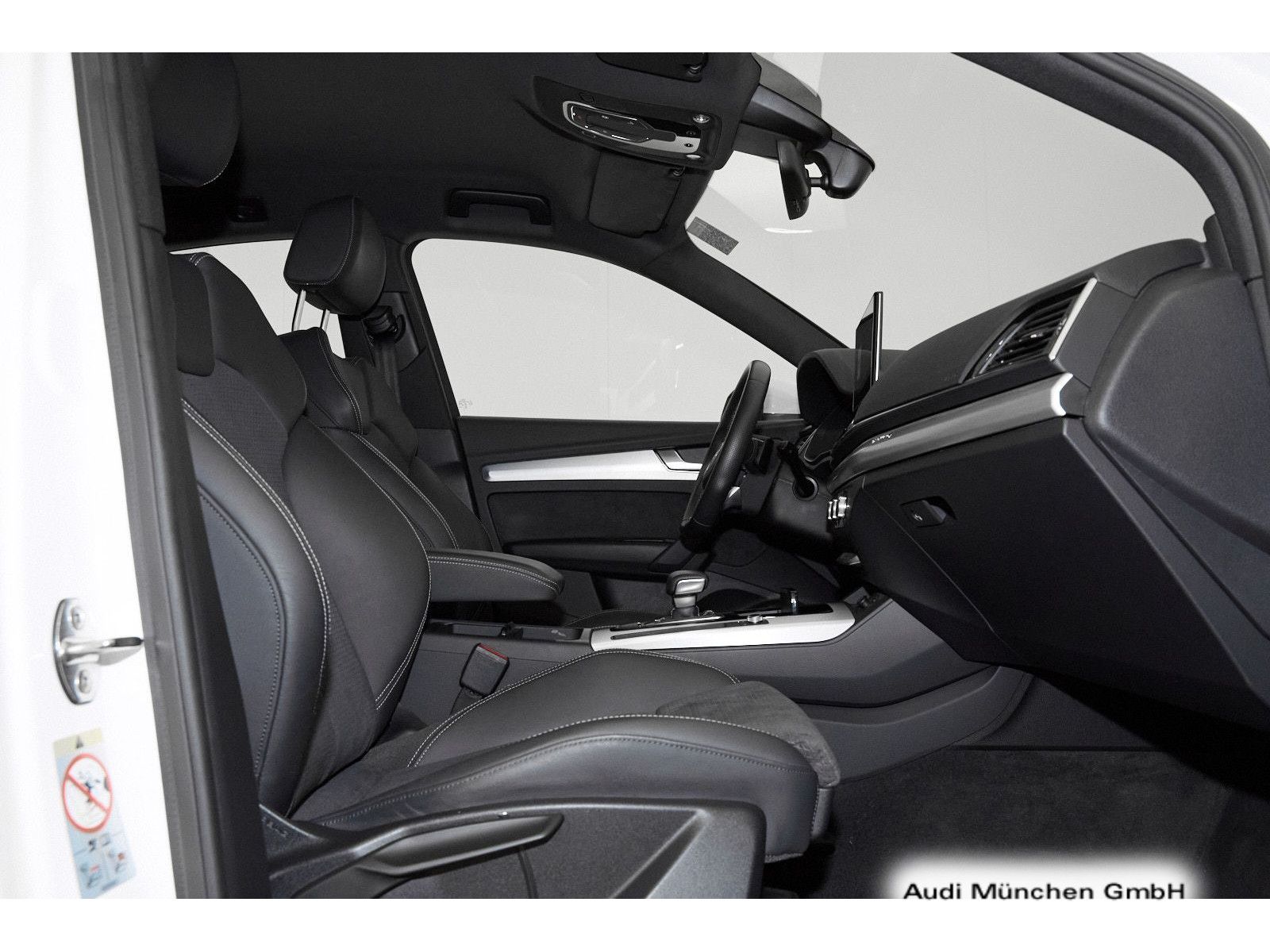 Audi Q5 Sportback 40 TDI quattro S tronic S line - Samsaru's Car Outlet