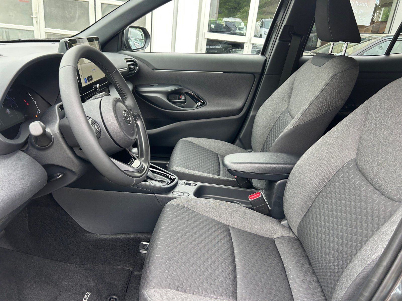 Toyota Yaris Cross 5-Türer Teamplayer 1.5L Hybrid 96 kW