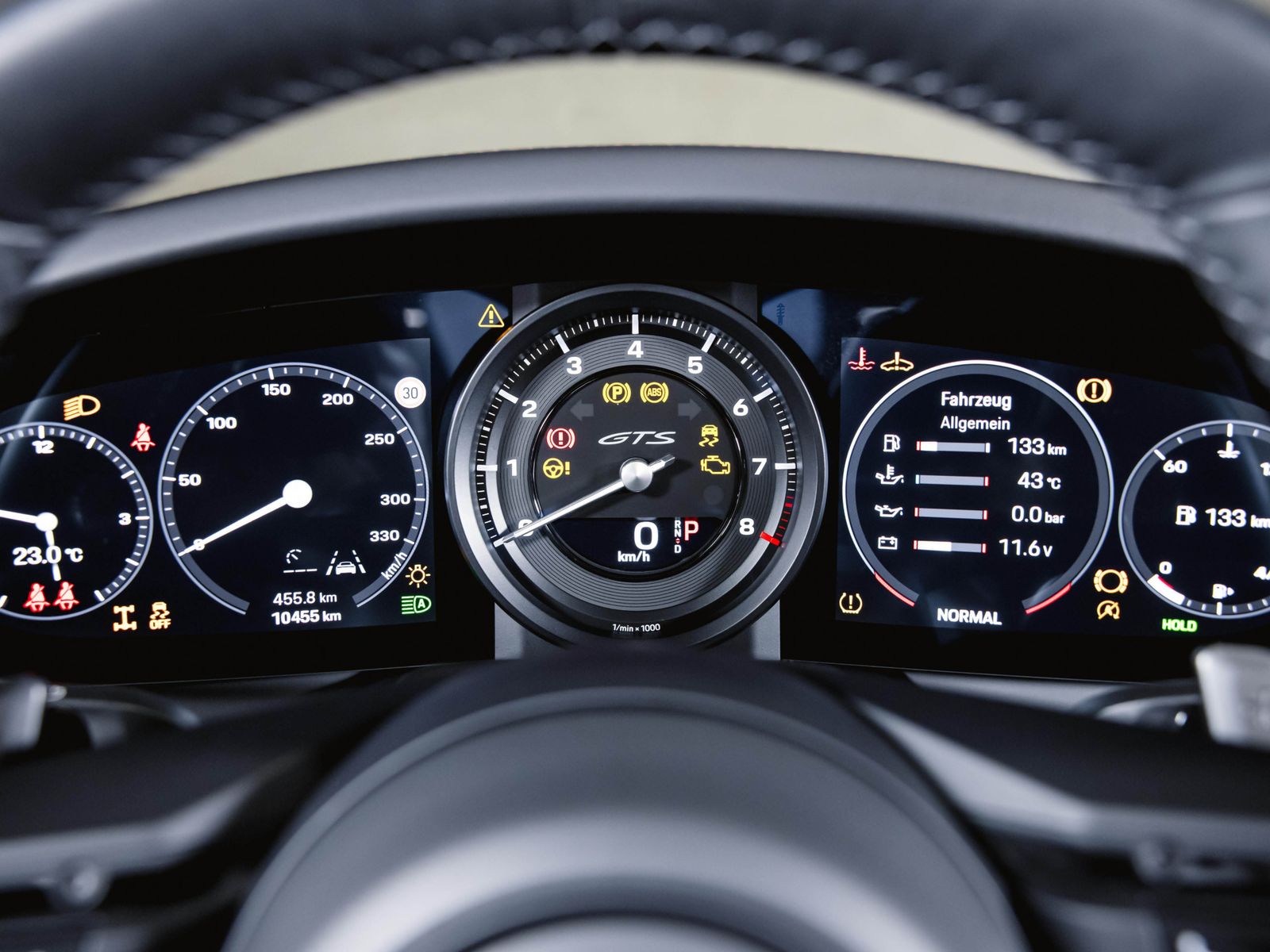 Porsche 911 Carrera 4 GTS Liftsystem BOSE Sportsitze