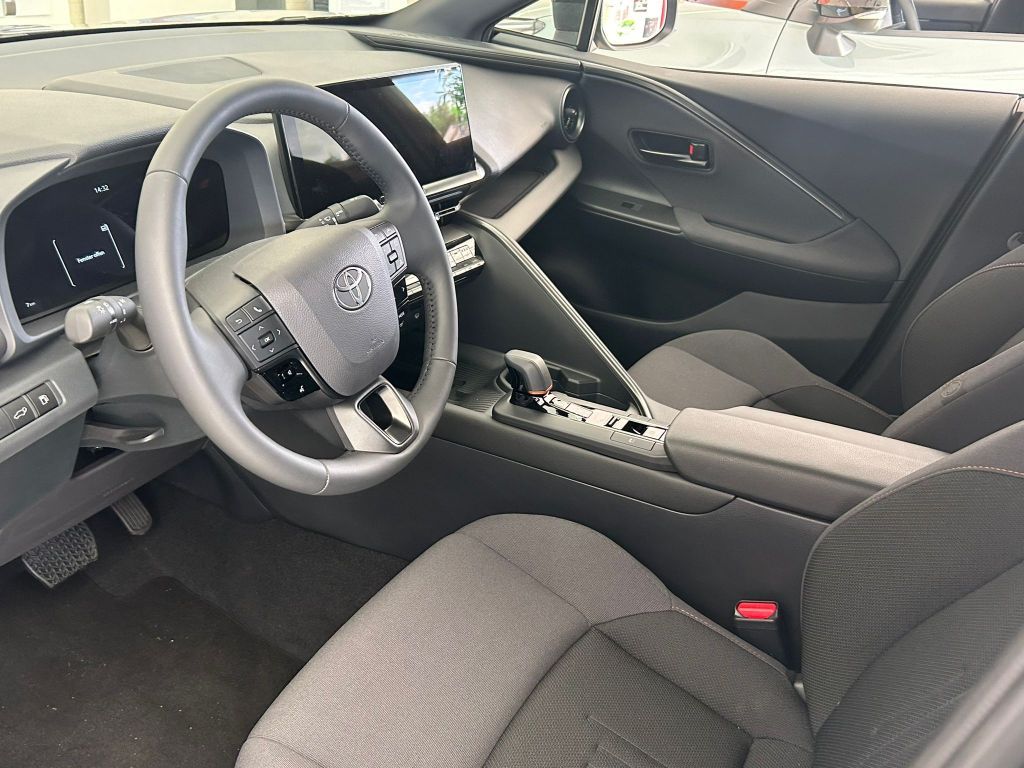 Toyota C-HR 1.8 Hybrid Team Deutschland
