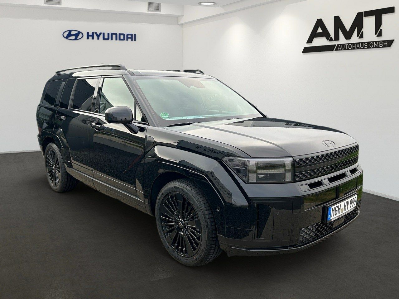 Hyundai SANTA FE 1.6 T-GDI HEV 4WD Blackline - Samsaru's Car Outlet