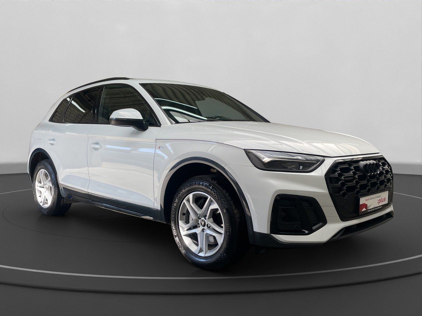 Audi Q5 50 TFSI e quatt. S tronic S line AHK SHZ RFK