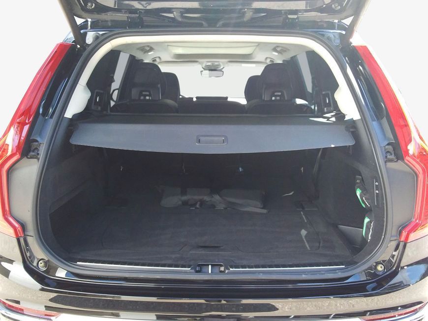 Volvo XC90 B5 D AWD Ultimate Bright - Samsaru's Car Outlet